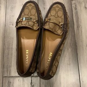 Coach flats